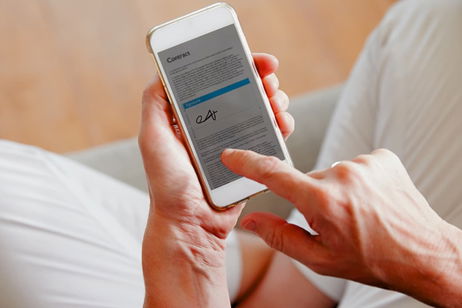 Cómo firmar un documento desde el móvil sin imprimir nada ni certificado digital Cómo firmar un documento desde el móvil sin imprimir nada ni certificado digital